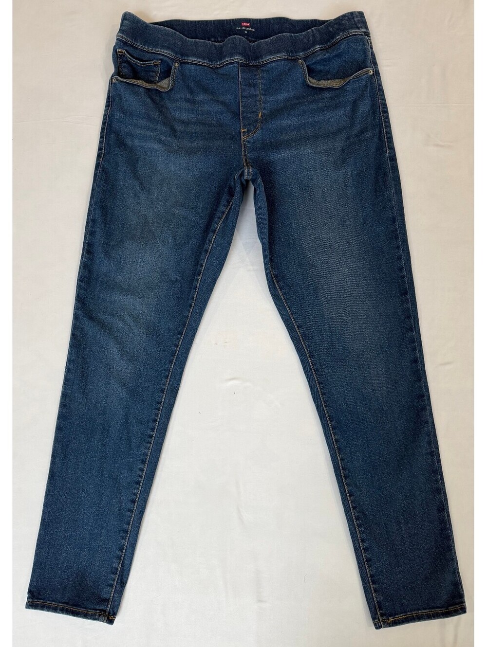 Levi’s Pull-On Legging Jeans Size 16 Medium Wash Stretch Denim Elastic Waist